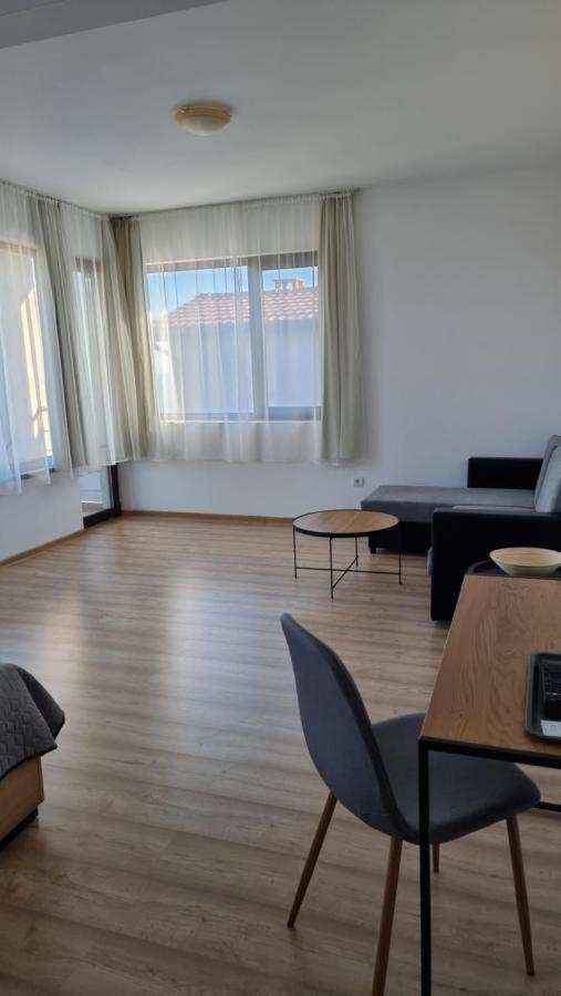 Guest Rooms Sea View Balchik Exterior foto